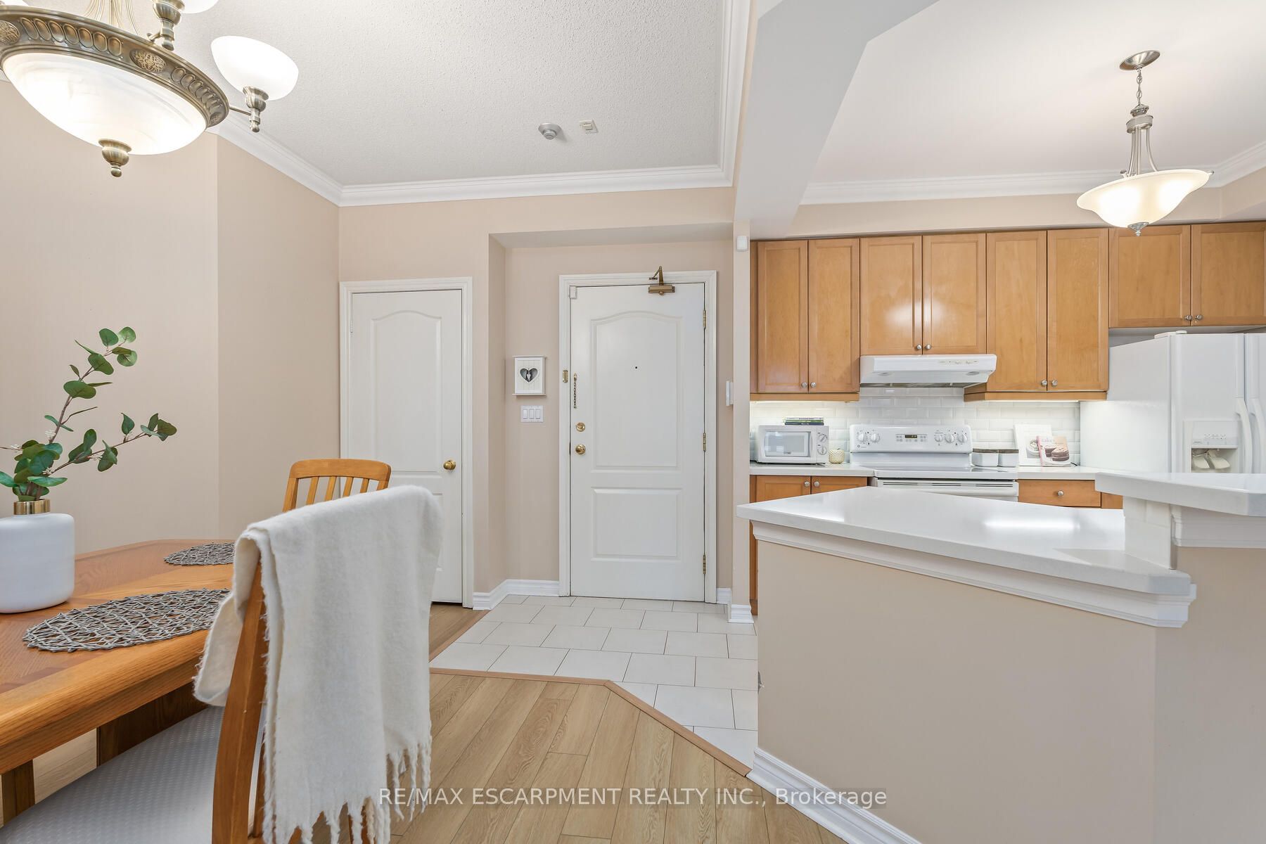 3351 Cawthra Road 116