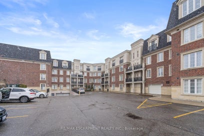 3351 Cawthra Road 116 Mississauga ON L5A 4N5