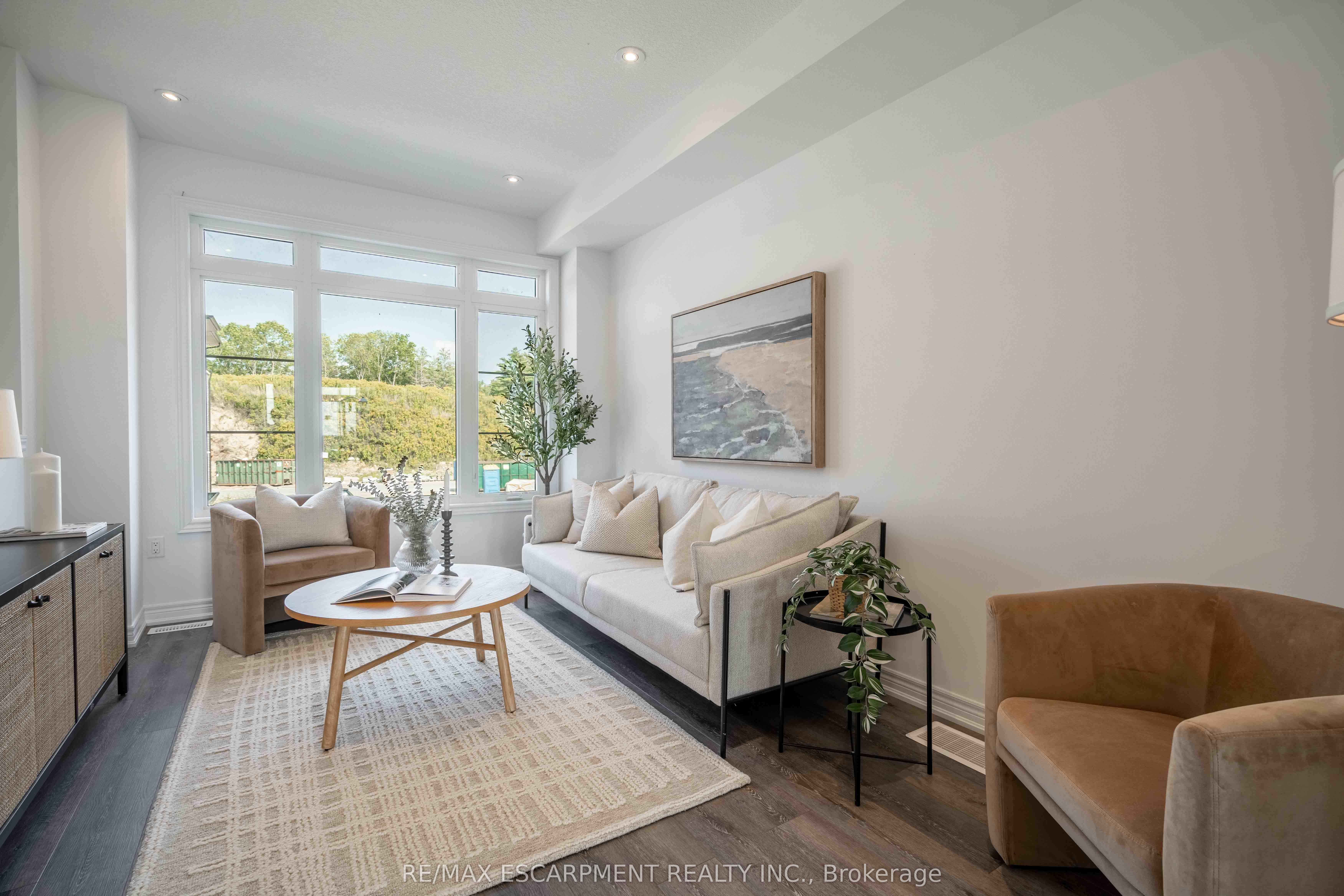 120 Court Drive 53