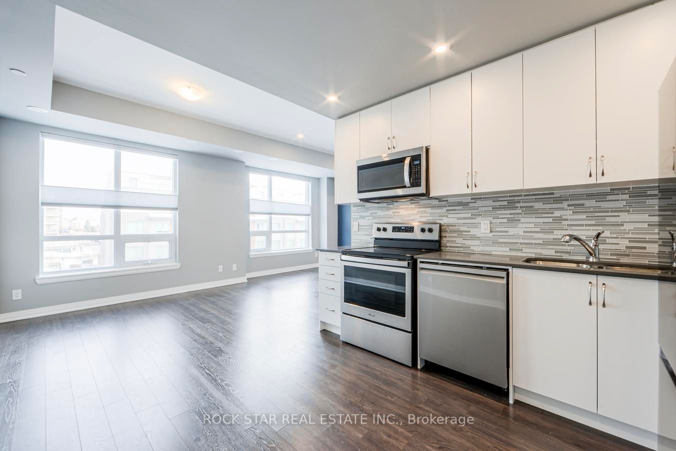 670 Atwater Avenue 16