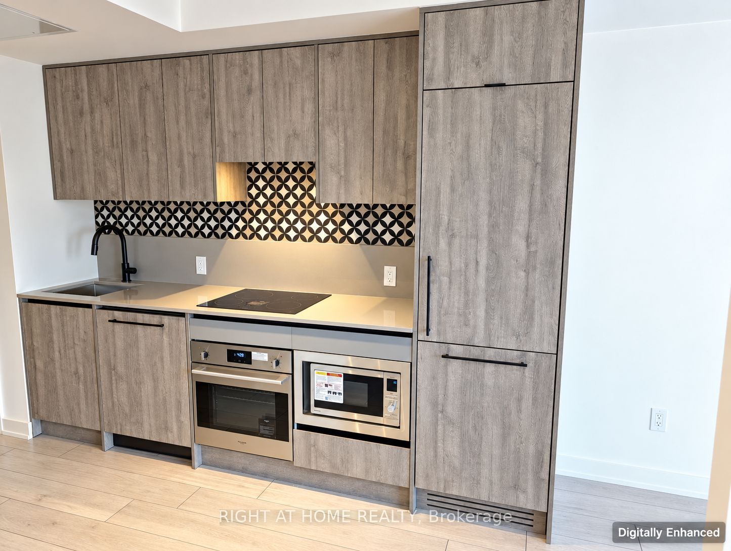 5 Lakeview Avenue 316