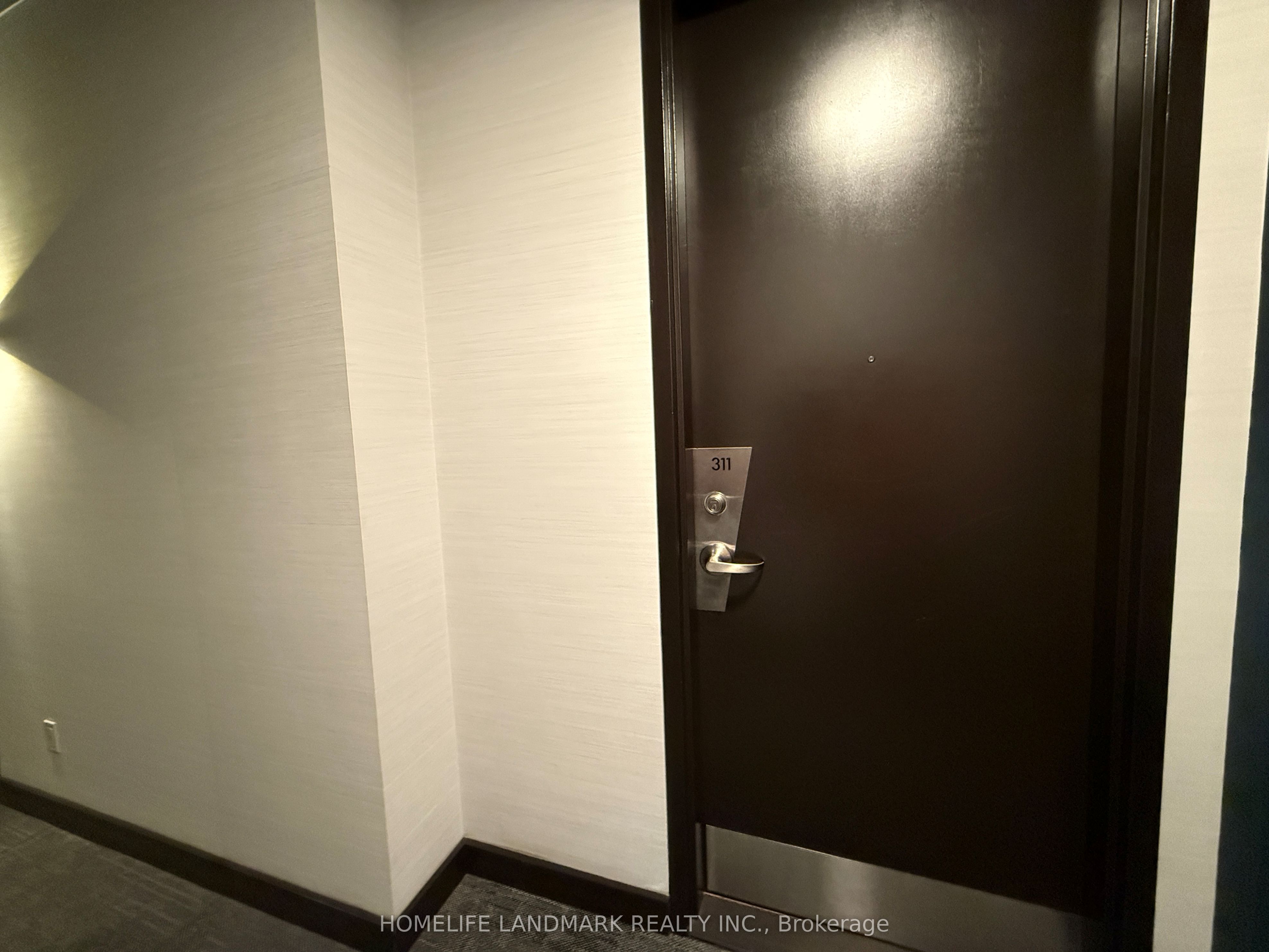 70 Alexander Street 311