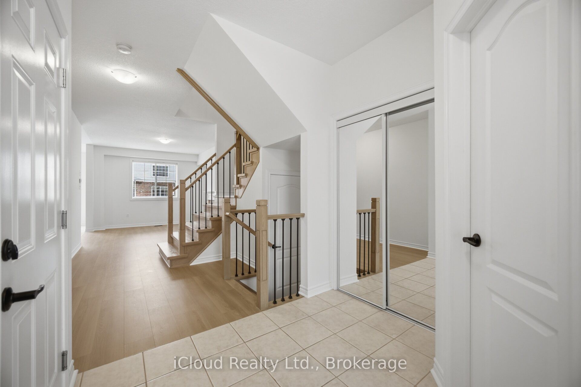 561 Murray Meadows Place