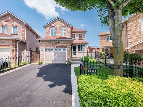 5599 Brenchley Avenue Mississauga ON L5V 2H3