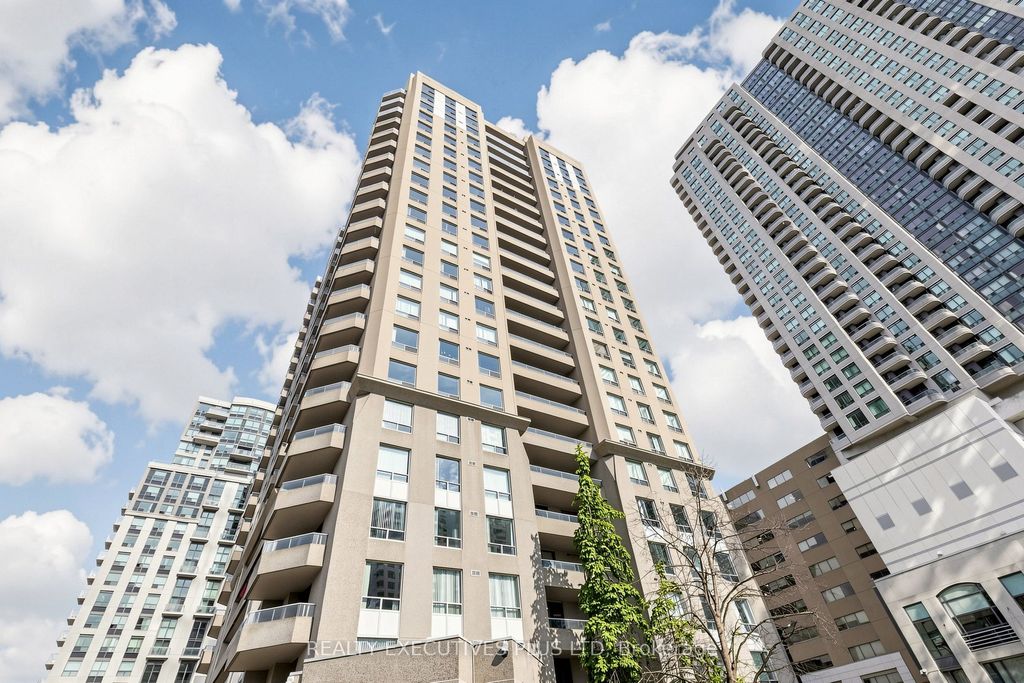 Photo of 18 Hillcrest Avenue #604, Toronto, ON M2N 6T5 (MLS # C13532312)