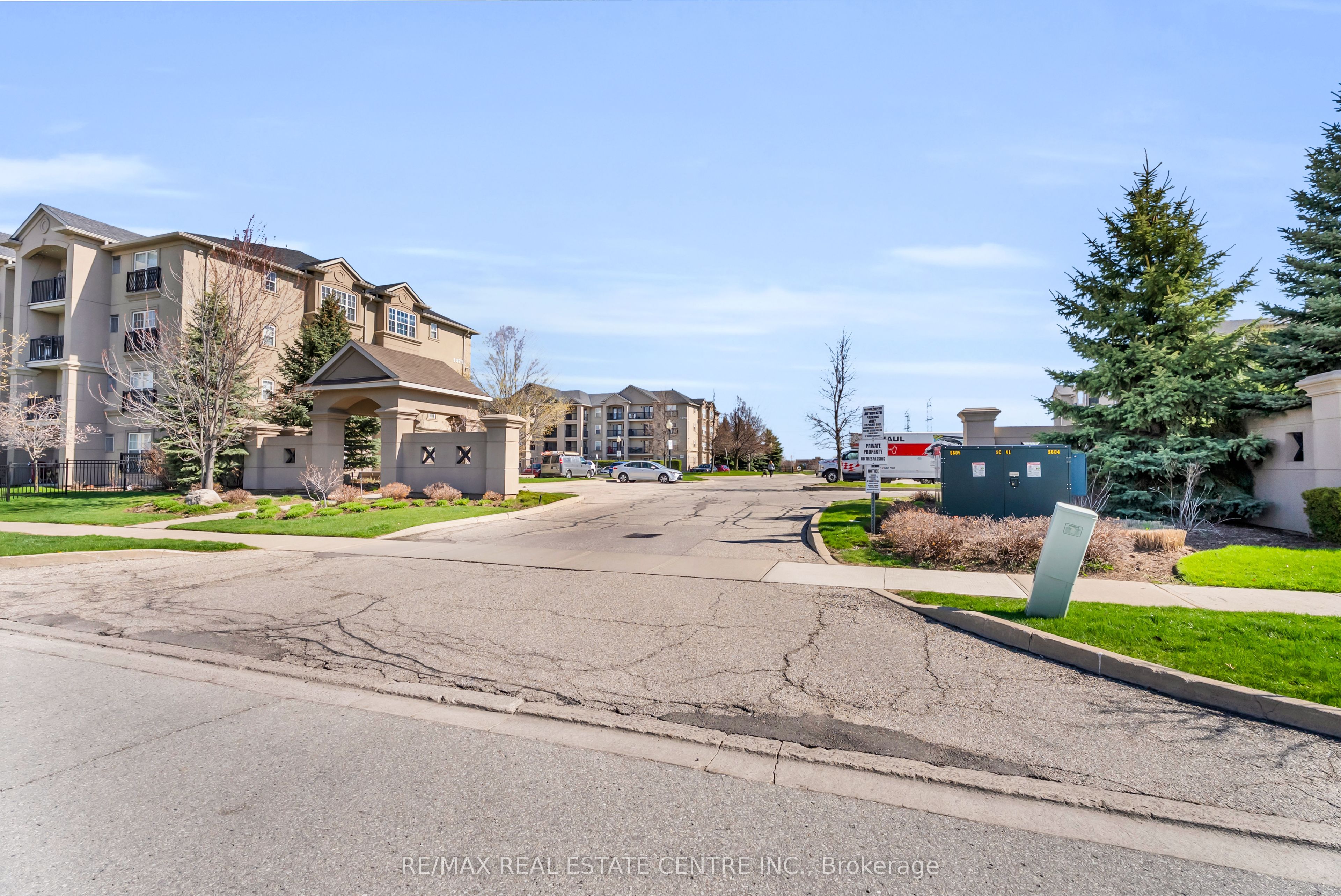 1479 Maple Avenue 102