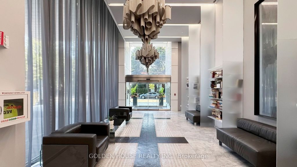 Photo of 8 Hillsdale Avenue E #735, Toronto, ON M4S 0B2 (MLS # C12384374)