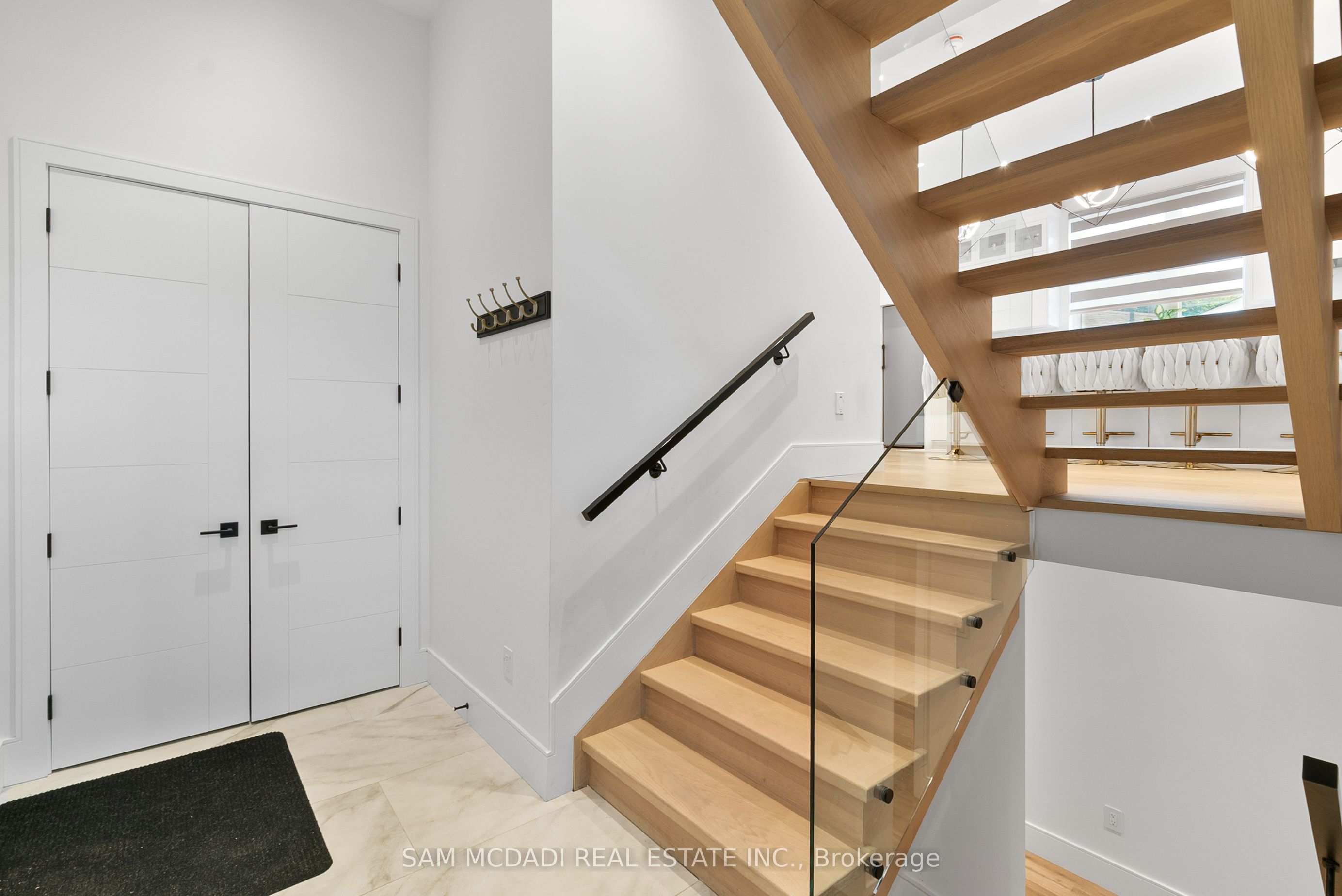 46 Cobblehill Road