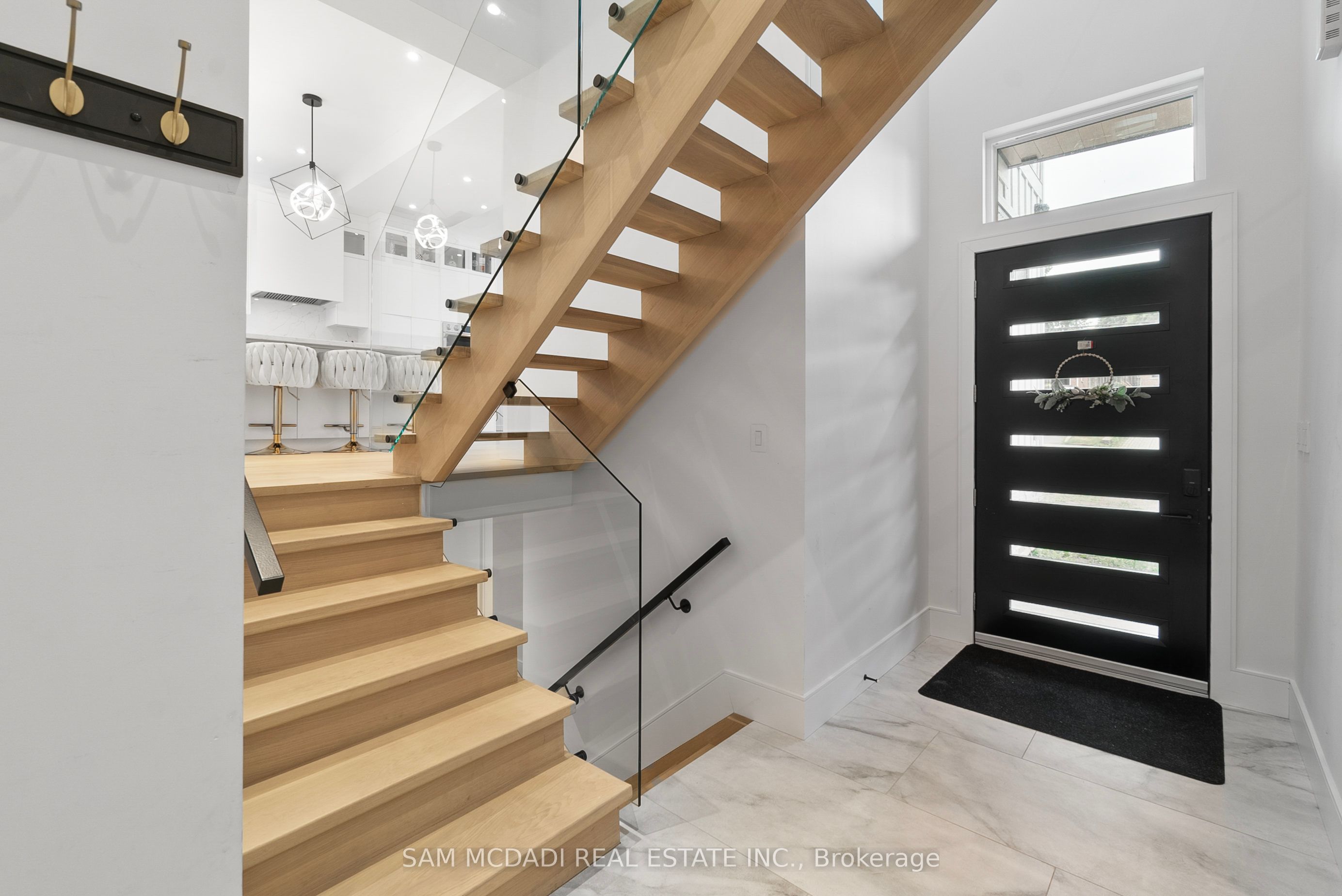 46 Cobblehill Road