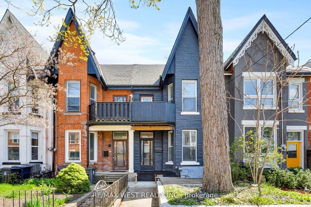 Photo of 39 Noble Street, Toronto, ON M6K 2C7 (MLS # W13646678)