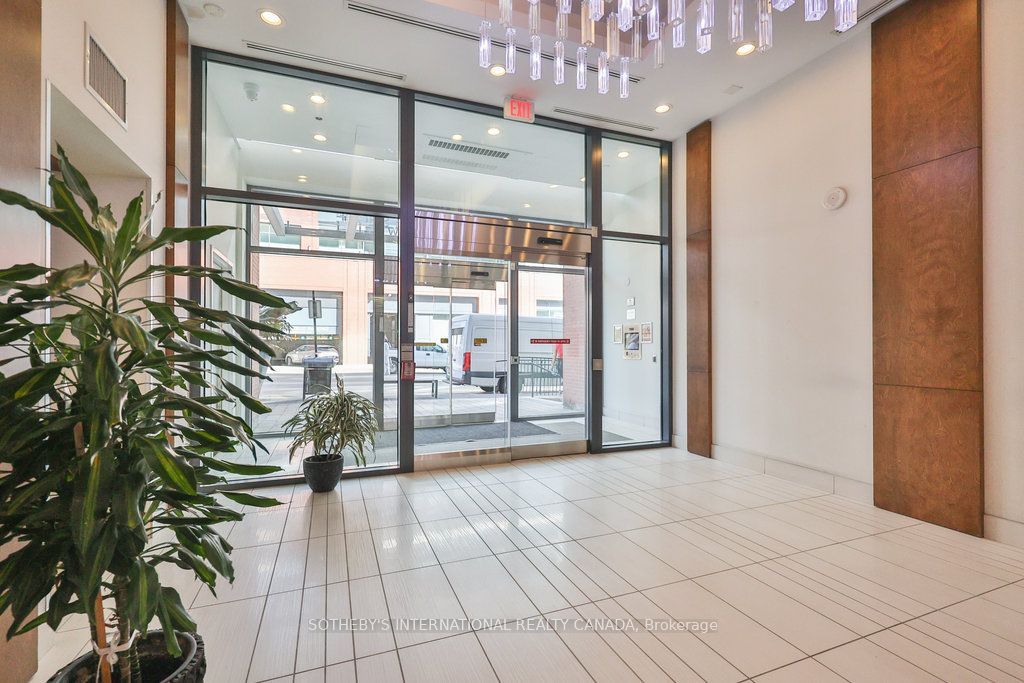 Photo of 2212 Lake Shore Boulevard W #1803, Toronto, ON M8V 0C2 (MLS # W12676908)
