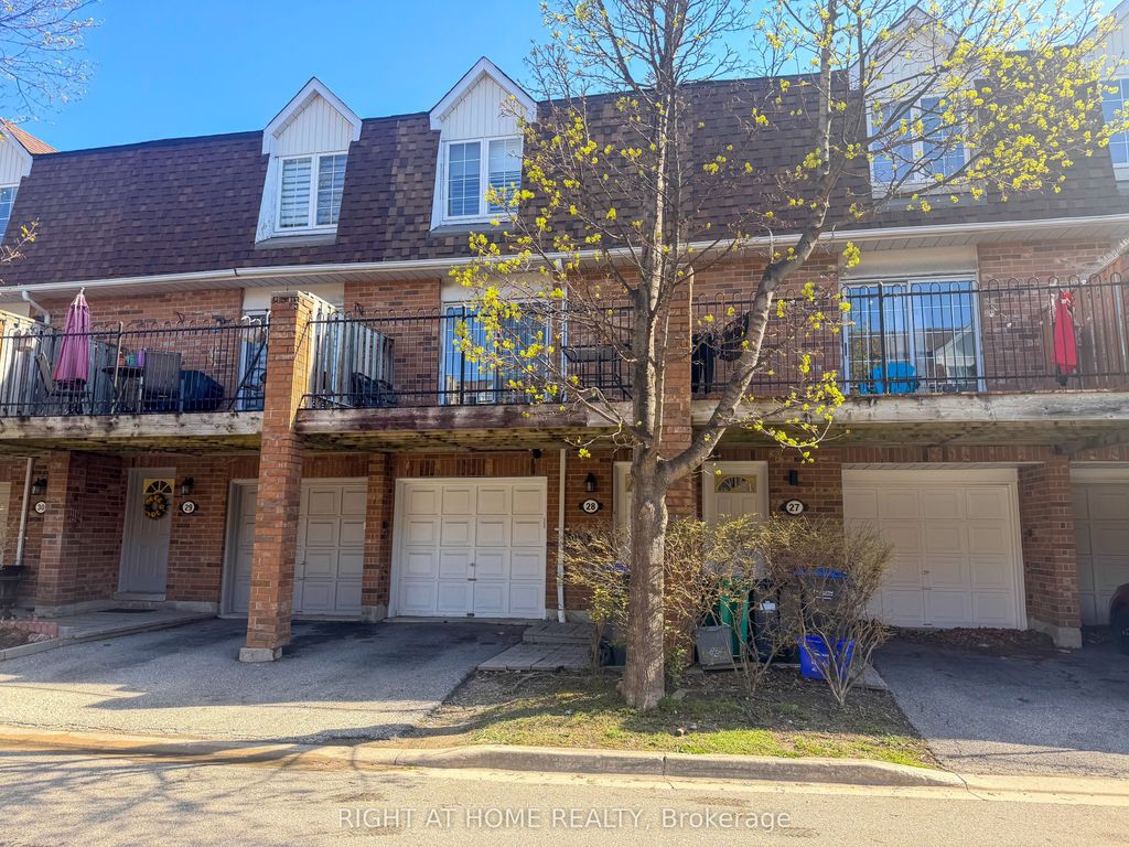 Photo of 1525 South Parade Court #28, Mississauga, ON L5M 6E9 (MLS # W13046928)