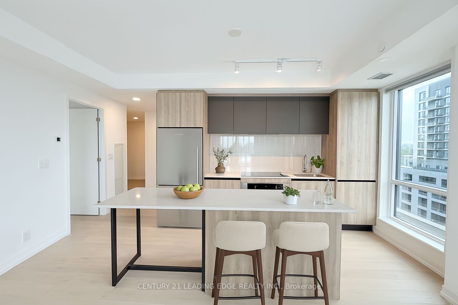 8 beverly glen Boulevard 909