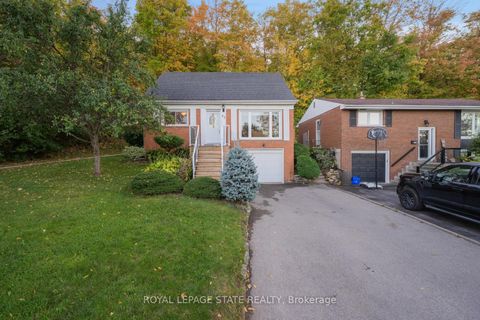 Photo of 62 brentwood Drive, Hamilton, ON L8T 3V8 (MLS # X12470269)