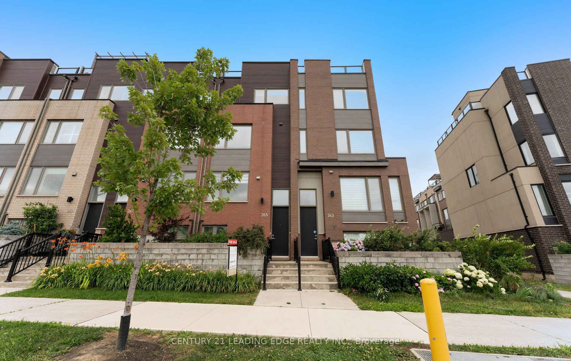 265 Downsview Park Boulevard