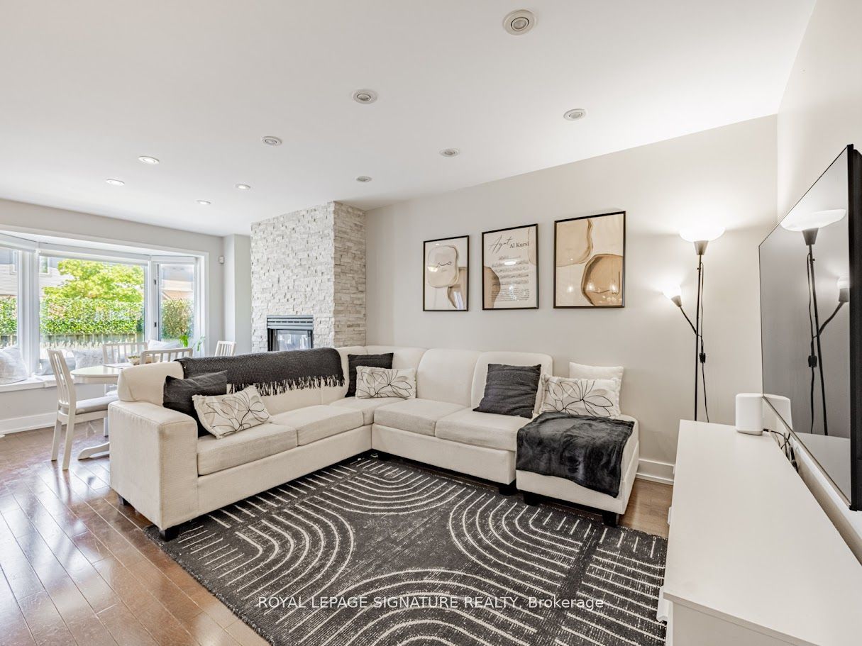 1211 Parkwest Place 13