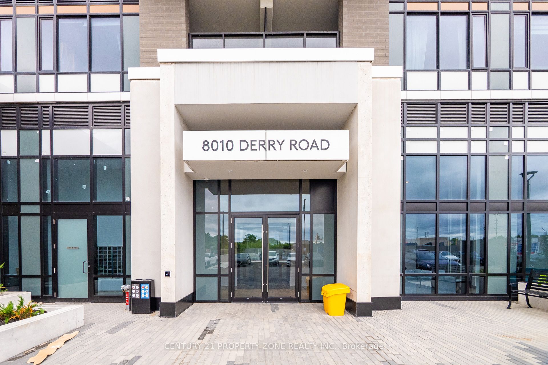 8010 Derry Road W TH 105