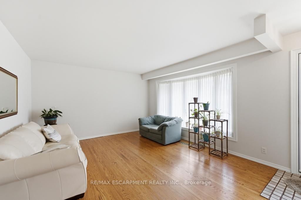 41 Oriole Crescent
