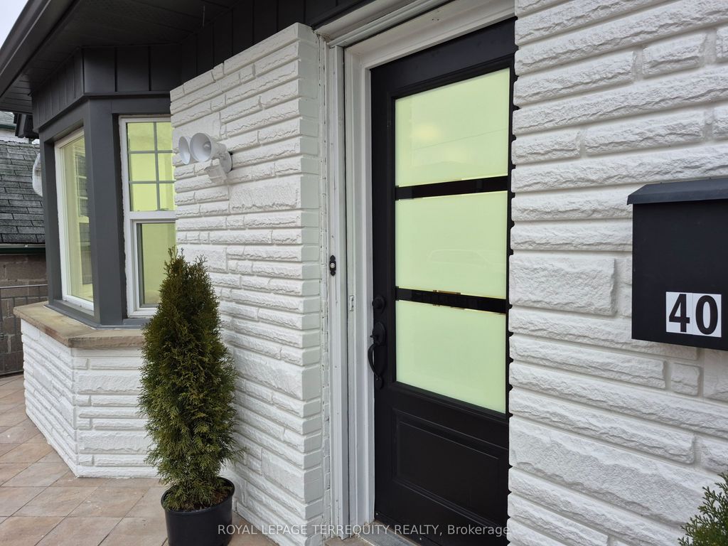 Photo of 40 Leroy Avenue, Toronto, ON M4J 4G8 (MLS # E12726034)