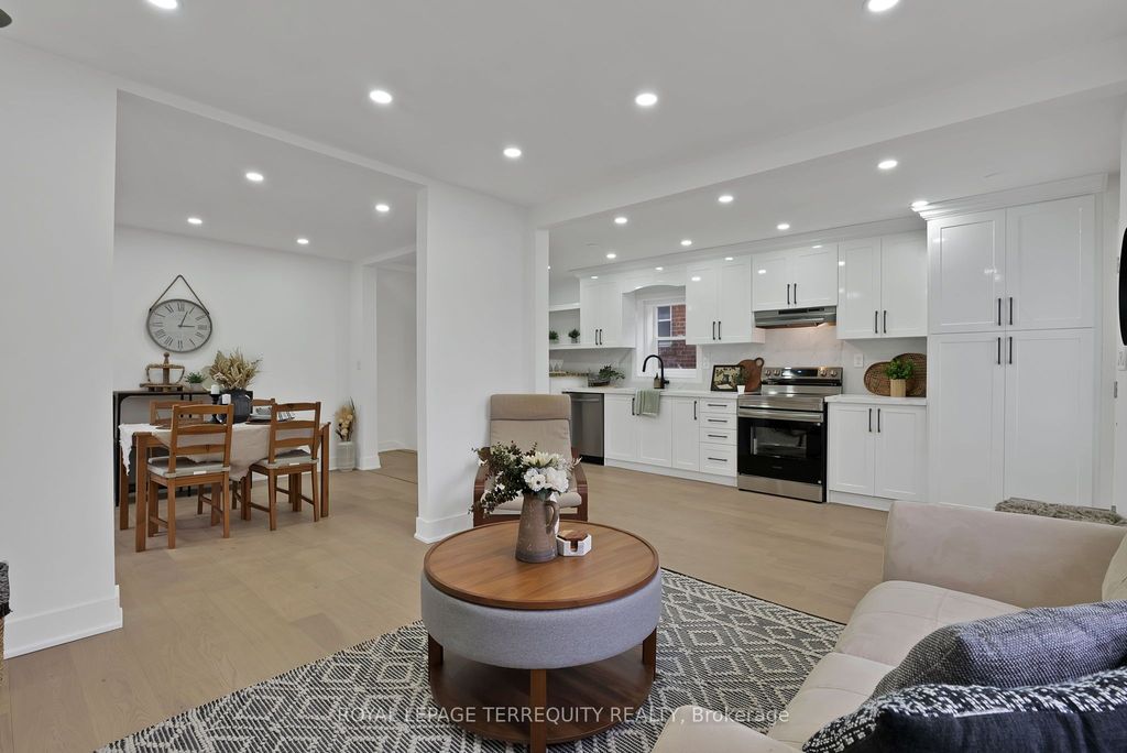 Photo of 40 Leroy Avenue, Toronto, ON M4J 4G8 (MLS # E12726034)