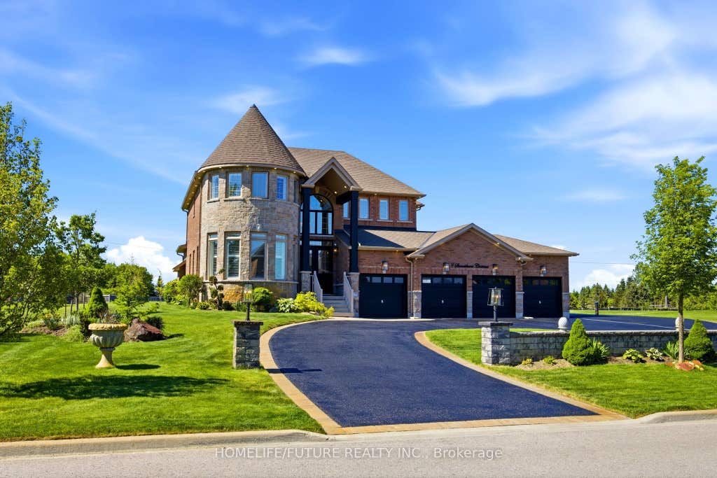 Photo of 9 Stonesthrow Crescent, Uxbridge, ON L0C 1A0 (MLS # N13652880)
