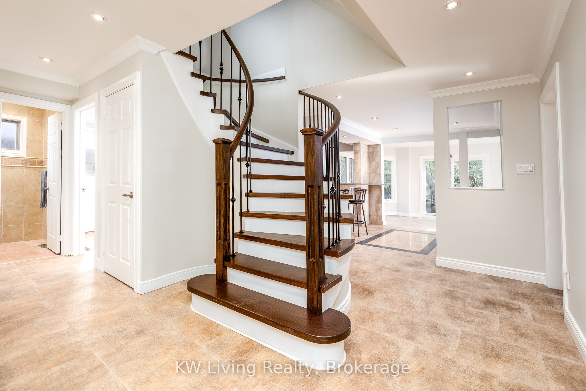 2908 Appleton Court