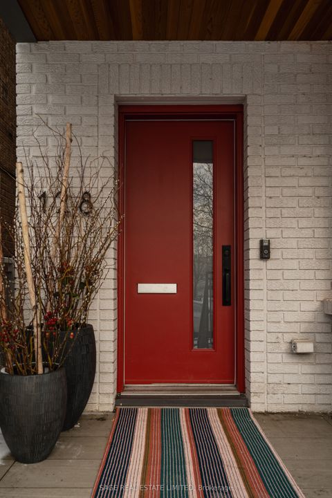 Photo of 128 Argyle Street, Toronto, ON M6J 1N9 (MLS # C12782792)