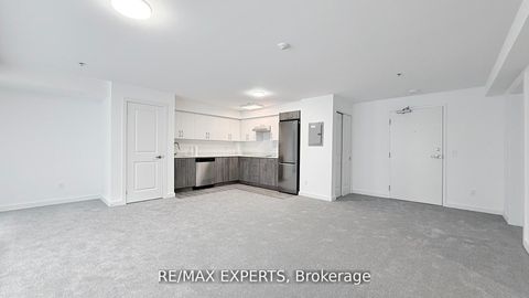 45 Connaught Avenue 302 Toronto ON M4L 2V8