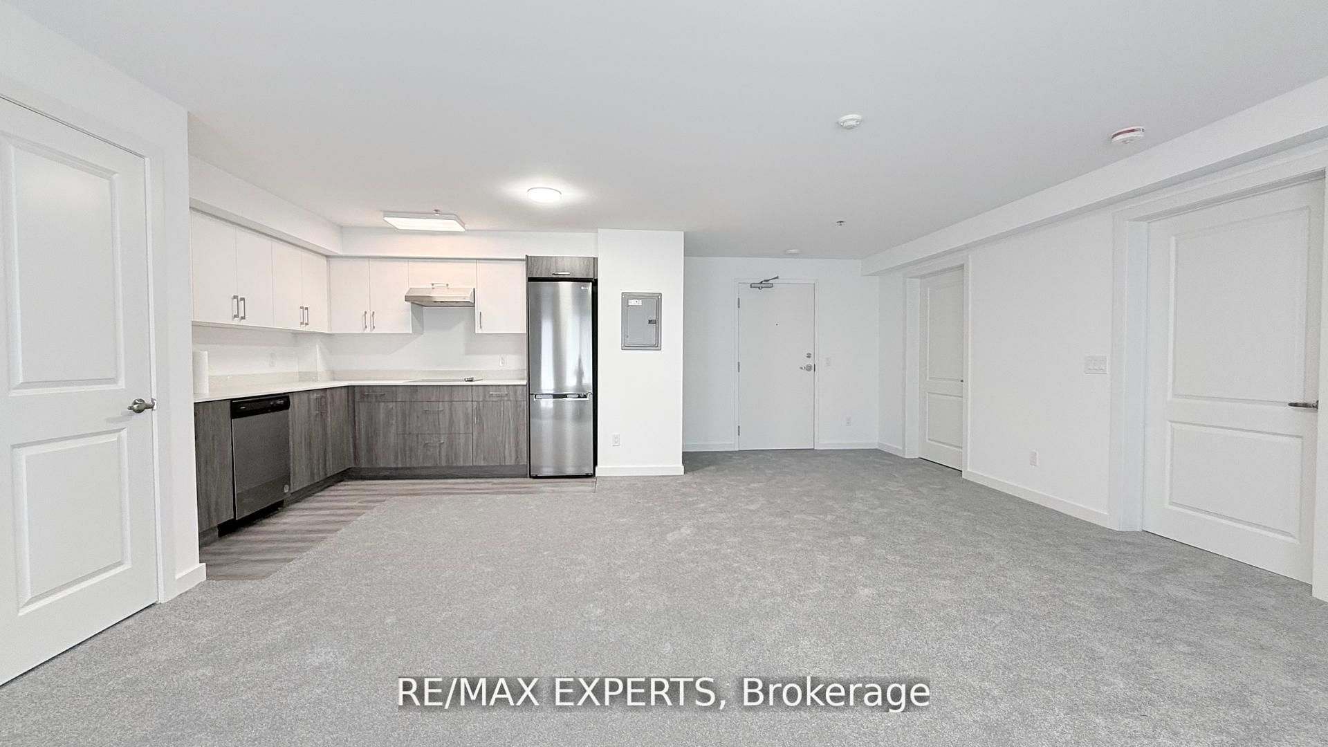 45 Connaught Avenue 302