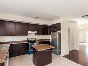 106 Aspen Hills Road Upper