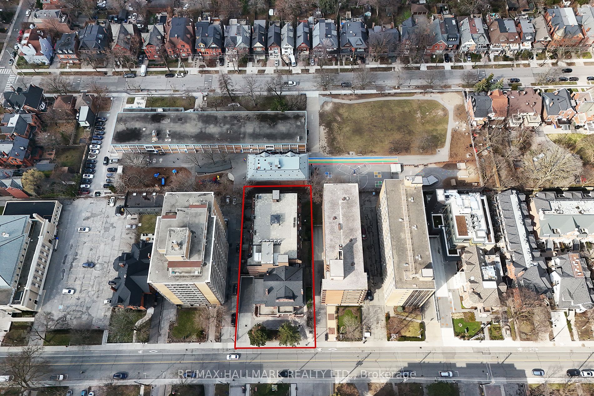 212 St. George Street 106