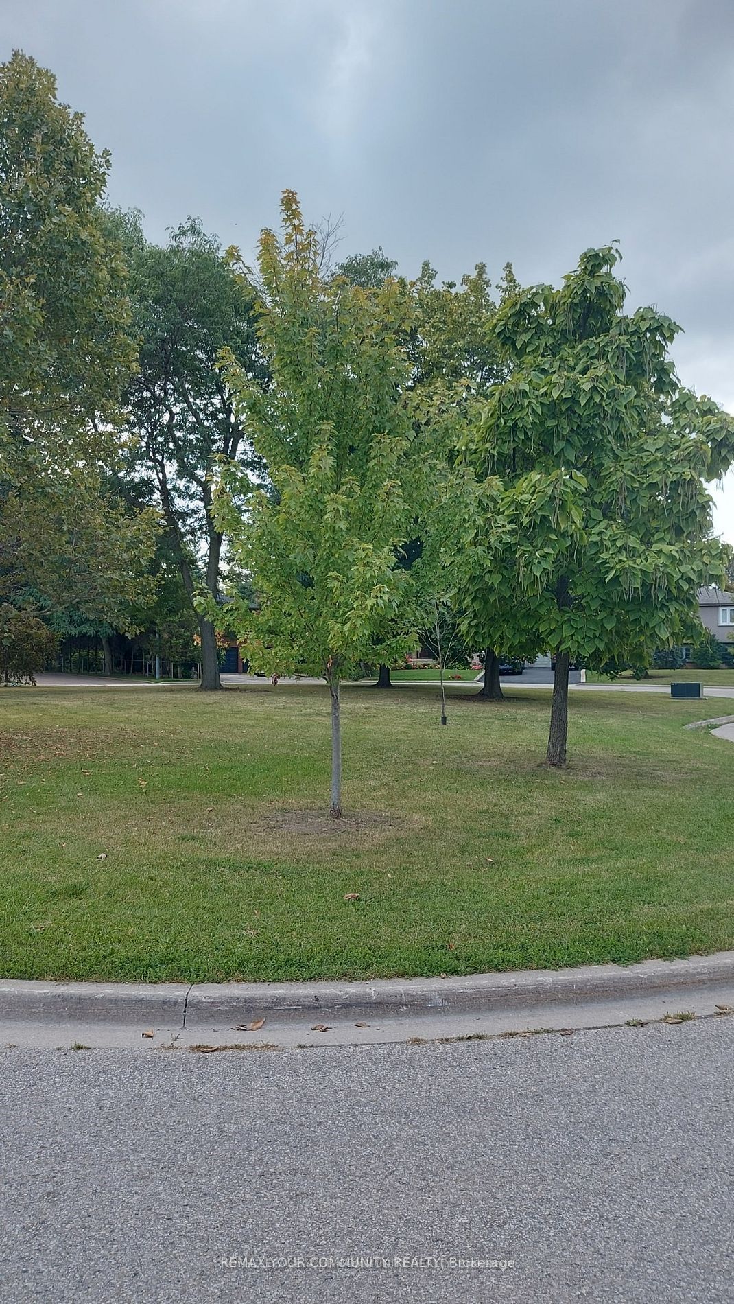 30 Forest Circle Court