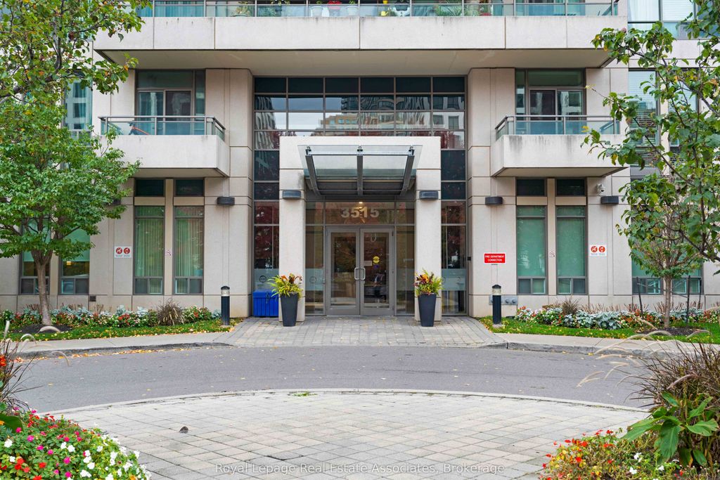 Photo of 3515 Kariya Drive #1106, Mississauga, ON L5B 0C1 (MLS # W12608484)