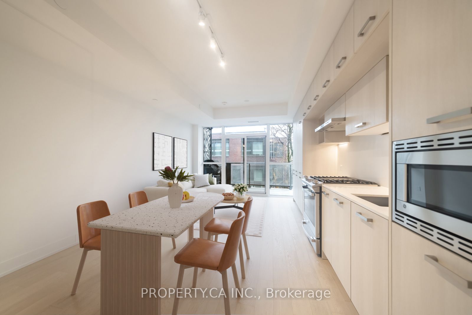 1331 Queen Street E 413