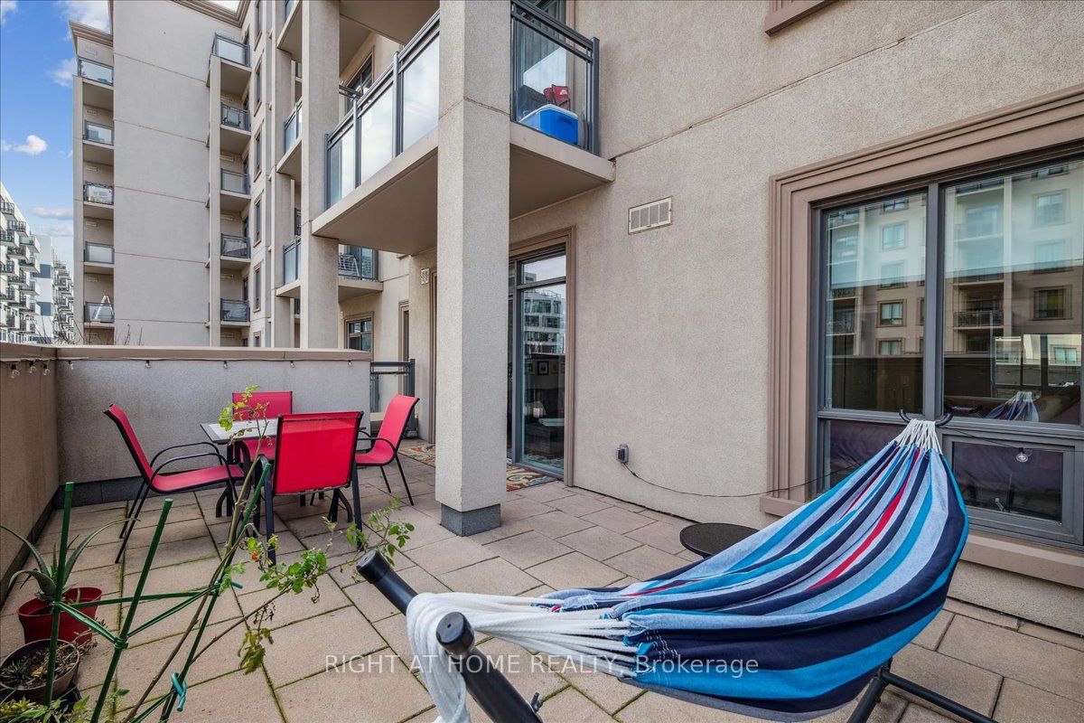 2490 Old Bronte Road 301