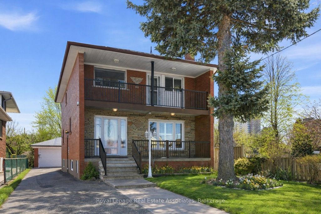 Photo of 117 Harding Avenue, Toronto, ON M6M 3A4 (MLS # W13085846)