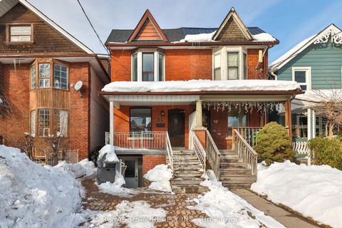 54 Maher Avenue Toronto ON M6P 1G6
