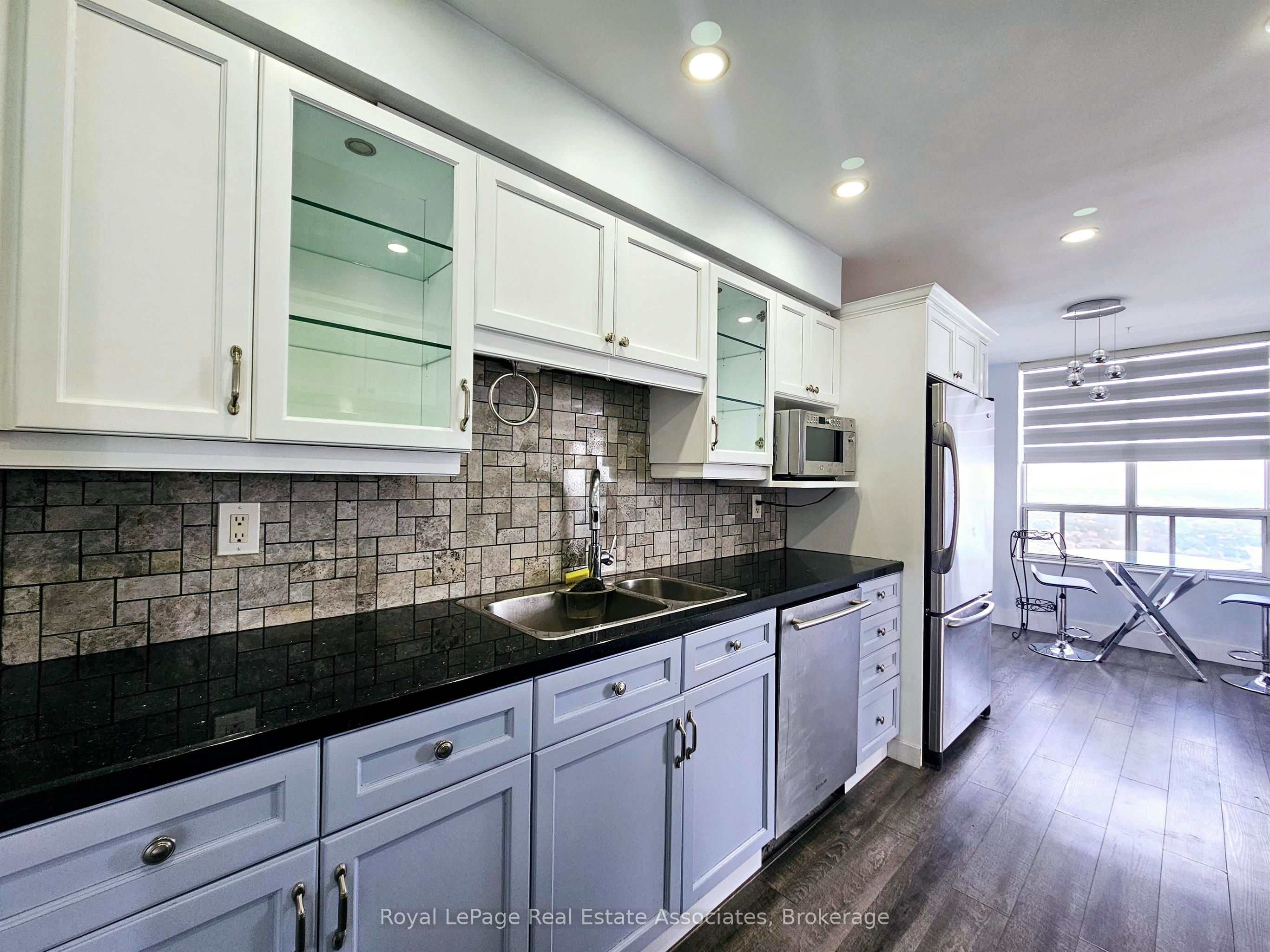 25 Kingsbridge Garden Circle 2425