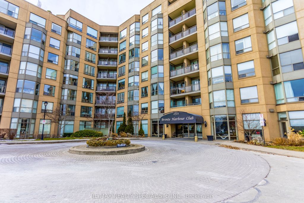 Photo of 2511 Lakeshore Road W #708, Oakville, ON L6L 6L9 (MLS # W12855622)