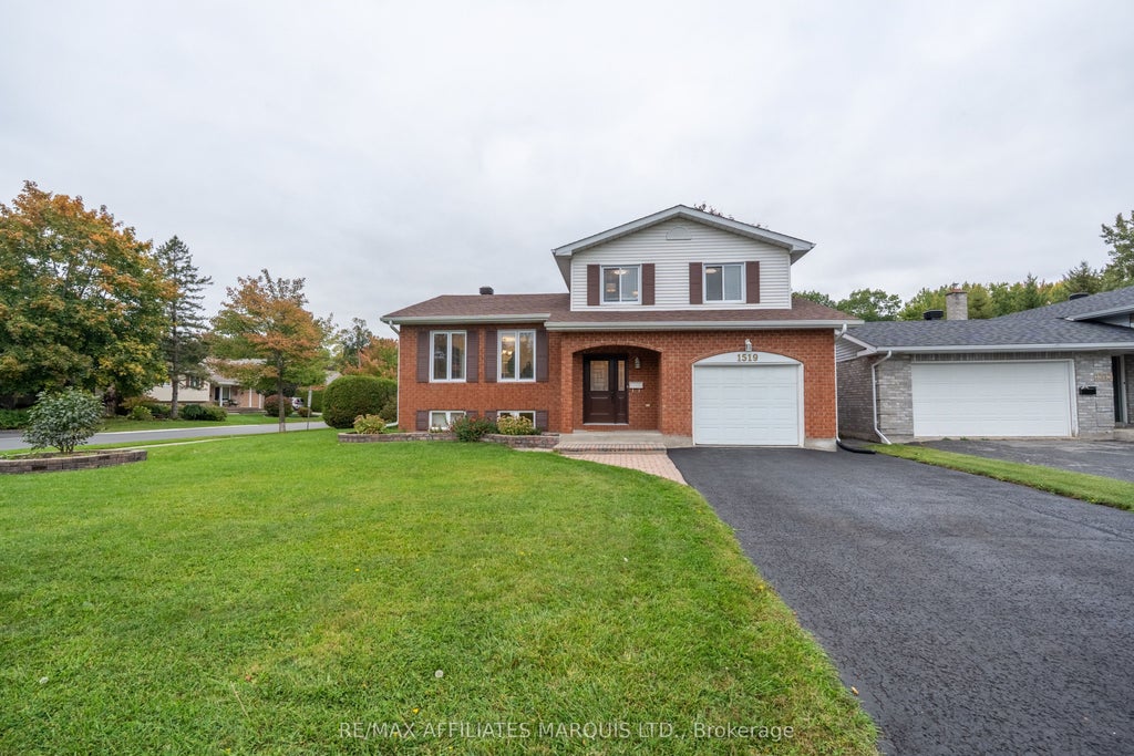 Photo of 1519 Stephen Street, Cornwall, ON K6J 5P6 (MLS # X13851646)