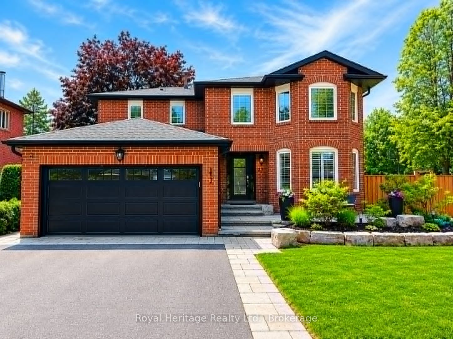 Photo 1 of 49 — 27 Clovelly Drive, Whitby, ON L1N 7A7