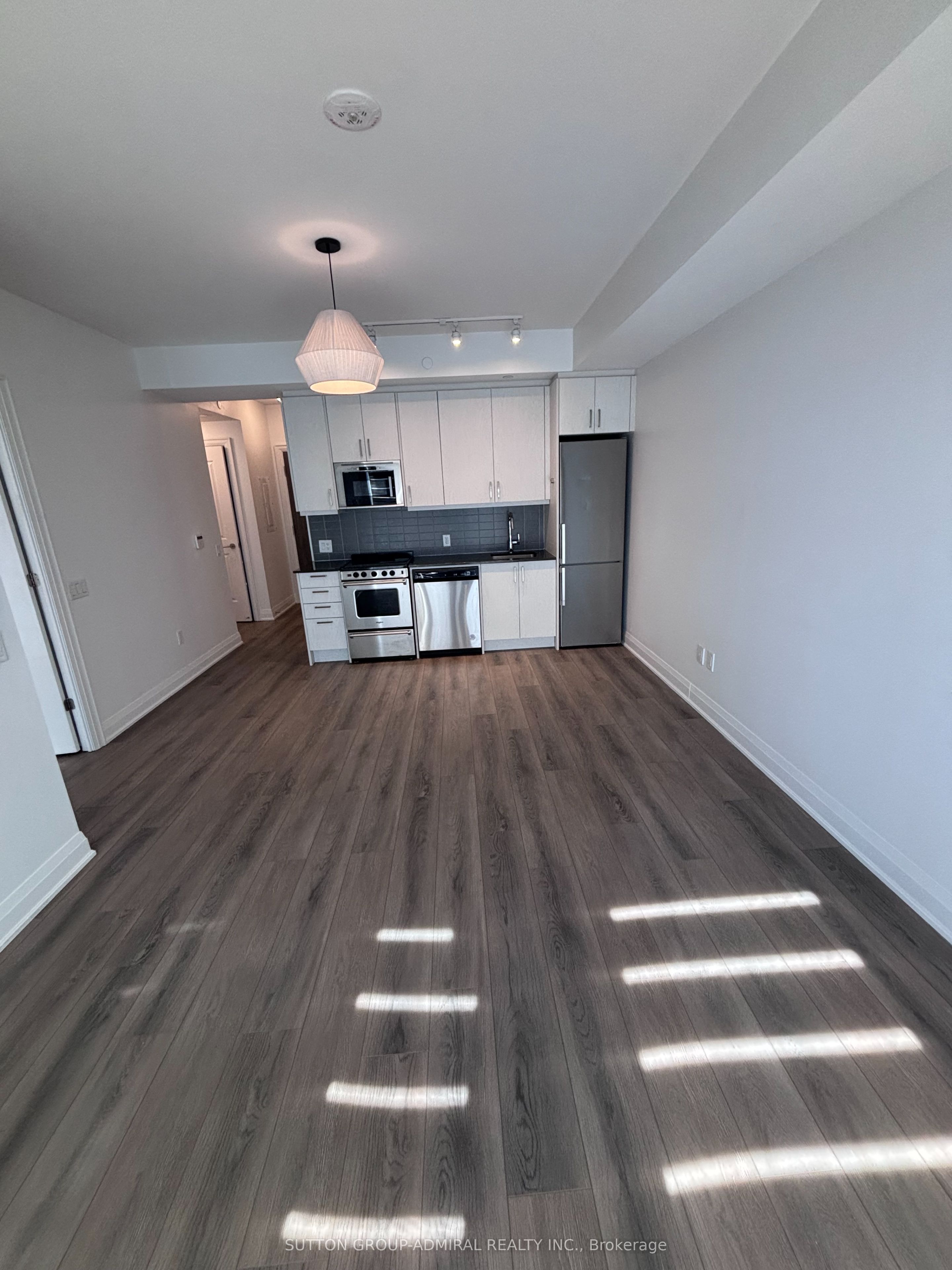 20 Gatineau Drive 705E