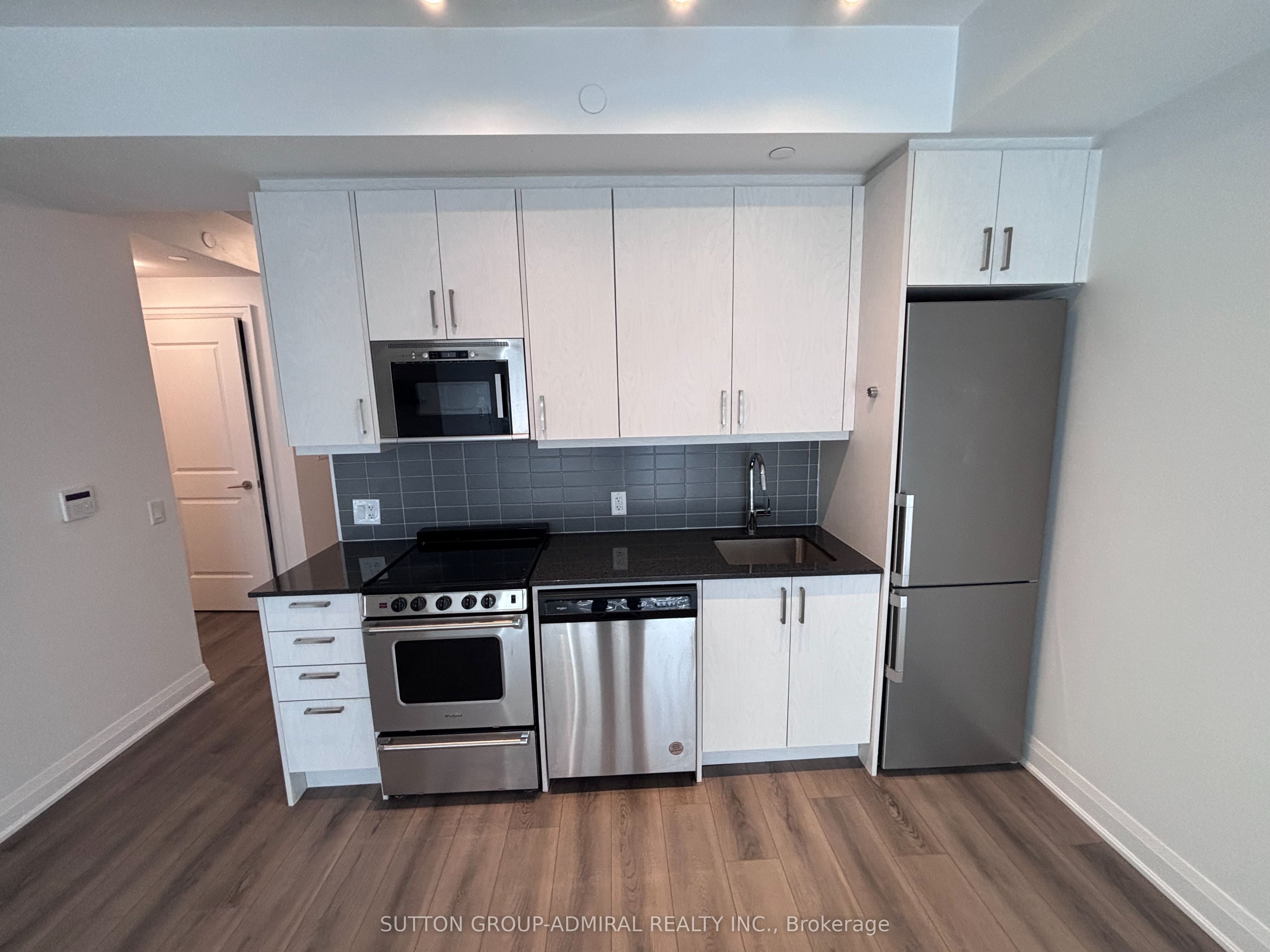 20 Gatineau Drive 705E