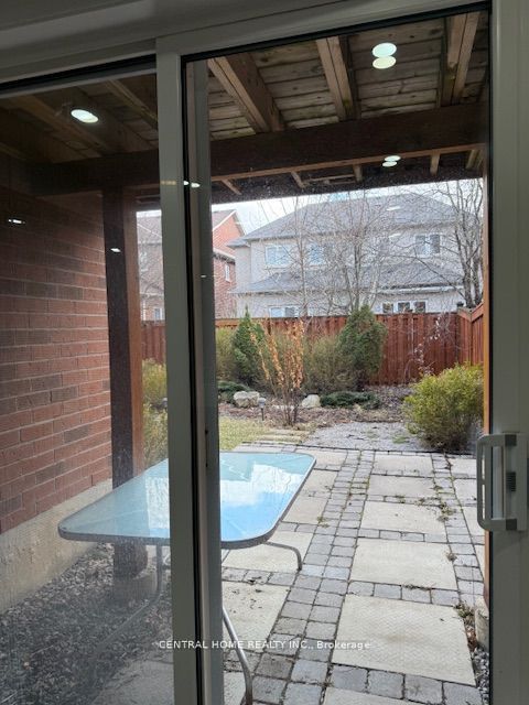 29 Aikenhead Avenue basement apt