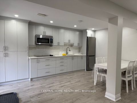 29 Aikenhead Avenue basement apt Richmond Hill ON L4S 0C6