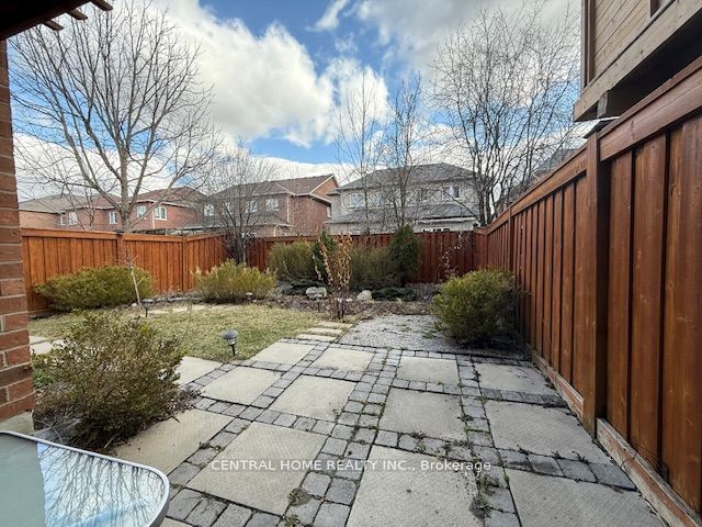 29 Aikenhead Avenue basement apt