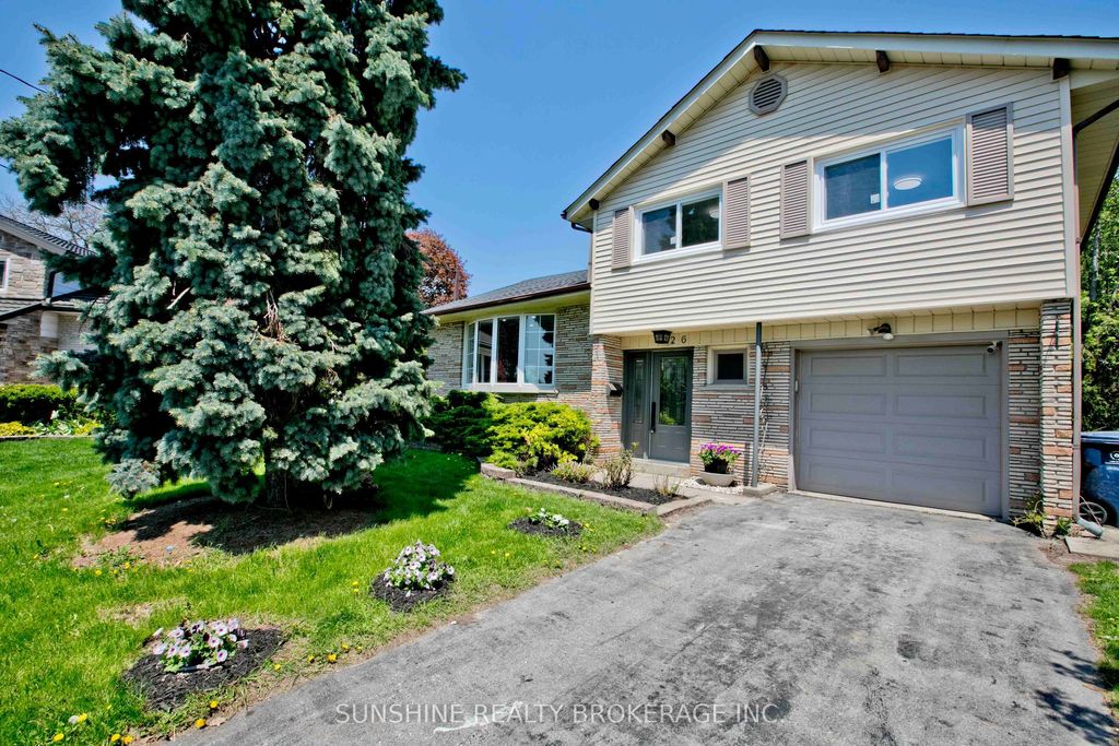 Photo of 26 Lantana Court, Toronto, ON M4A 2H8 (MLS # C13141378)