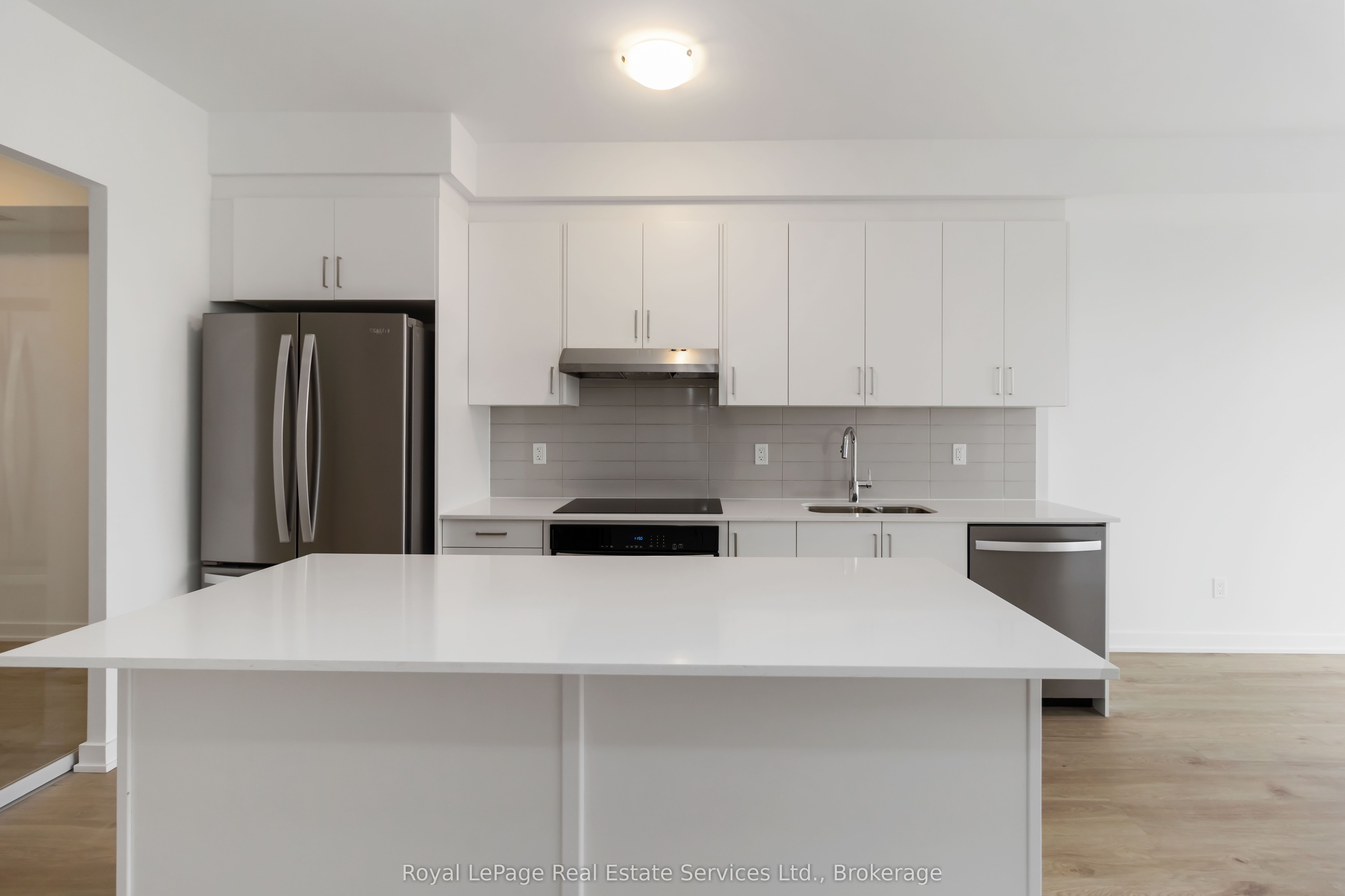 1035 Southdown Road 601