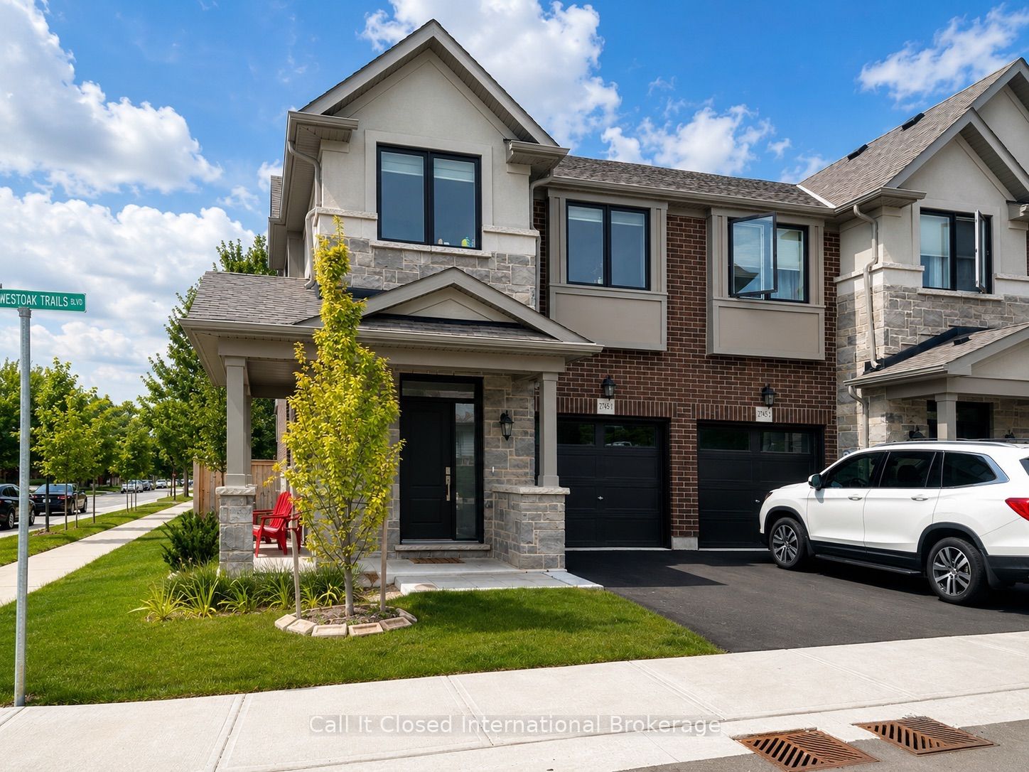 2745 Westoak Trails Boulevard 1