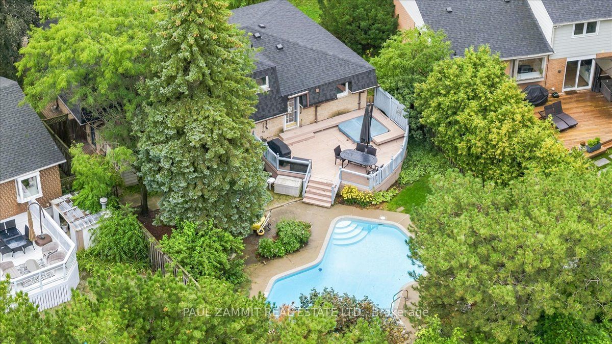 67 Dawn Hill Trail